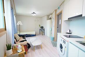 Sweet Stay at Joy's