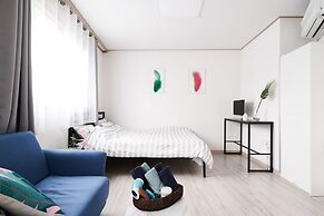 Sweet Stay at Joy's