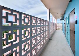 Hotel Pink Hibiscus