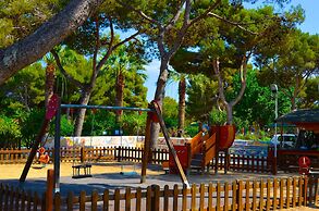 HolaCamp Sitges Garrofer