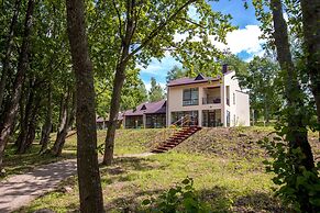 Volyn Country Club