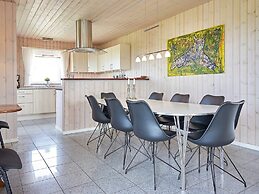 Homely Holiday Home in Thisted With Whirlpool