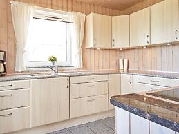 Homely Holiday Home in Thisted With Whirlpool