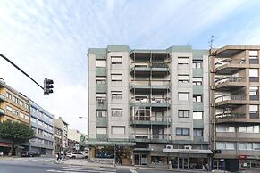 Bruno's Downtown Apartment