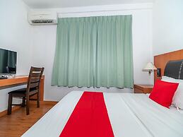 Hotel O Eagle Wood Garden