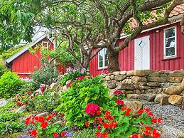 4 Person Holiday Home in Lyngdal