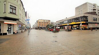 Maye Oberhausen City Deluxe