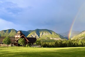 Headwaters Lodge at Eagle Ranch Resort