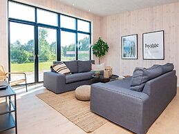 5 Star Holiday Home in Glesborg
