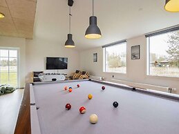 5 Star Holiday Home in Oster Assels