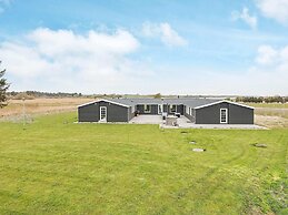 5 Star Holiday Home in Oster Assels