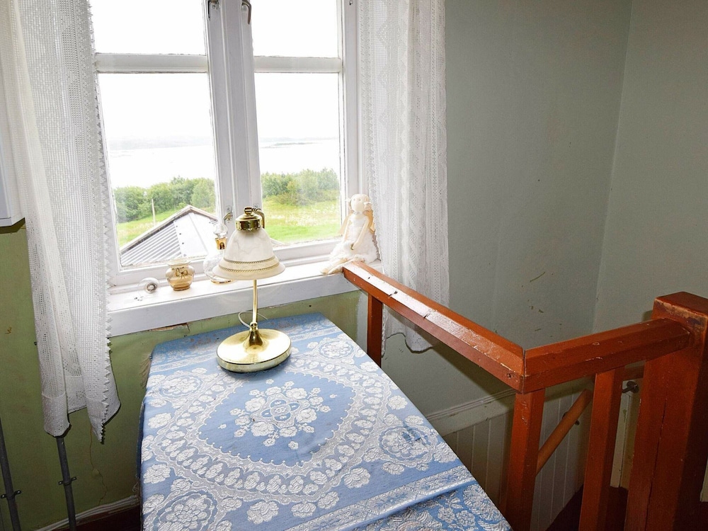 7 Person Holiday Home in Skutvik