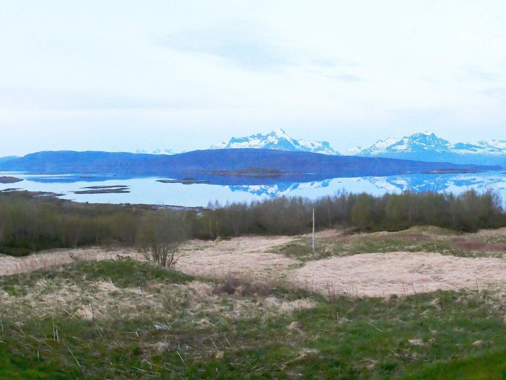7 Person Holiday Home in Skutvik