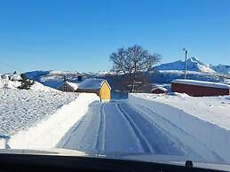 7 Person Holiday Home in Skutvik