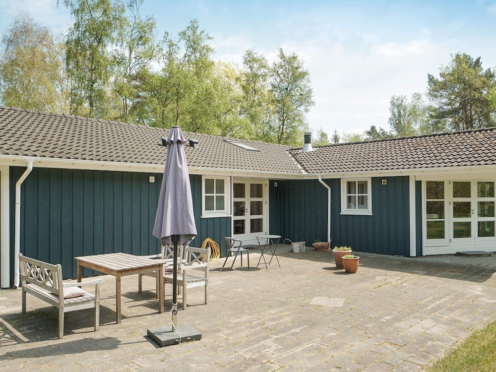 10 Person Holiday Home in Rorvig