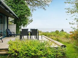 Seaside Serenity at Fuglsovig-by Traum
