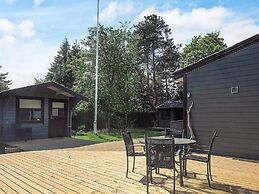 8 Person Holiday Home in Vaeggerlose