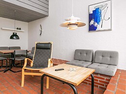 6 Person Holiday Home in Brovst