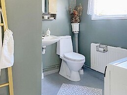 6 Person Holiday Home in Ullared