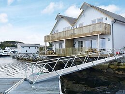 6 Person Holiday Home in Dyrvik