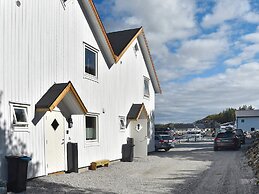 6 Person Holiday Home in Dyrvik