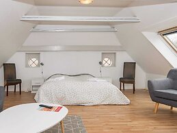 10 Person Holiday Home in Hojer