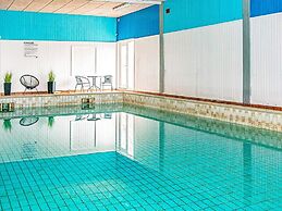 10 Person Holiday Home in Hojer