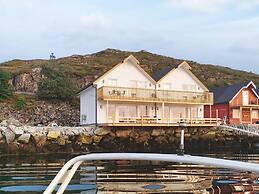 6 Person Holiday Home in Dyrvik