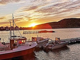 6 Person Holiday Home in Dyrvik