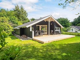 4 Star Holiday Home in Borkop