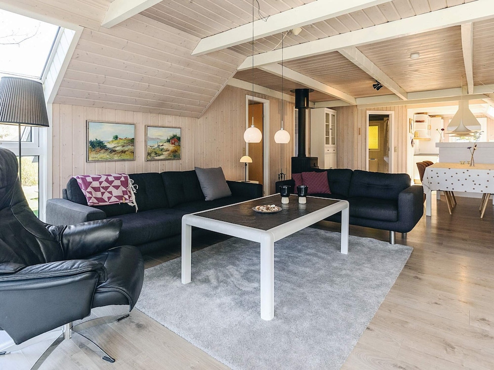 5 Star Holiday Home in Spottrup
