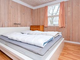 5 Star Holiday Home in Glesborg
