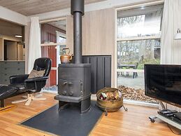 5 Star Holiday Home in Glesborg