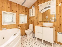 5 Star Holiday Home in Oster Assels
