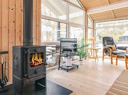 5 Star Holiday Home in Hals