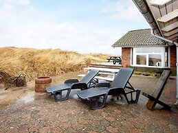 4 Star Holiday Home in Henne