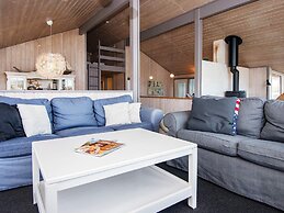 4 Star Holiday Home in Henne