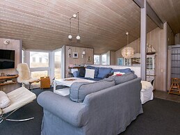 4 Star Holiday Home in Henne