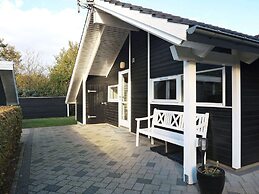 5 Star Holiday Home in Logstor
