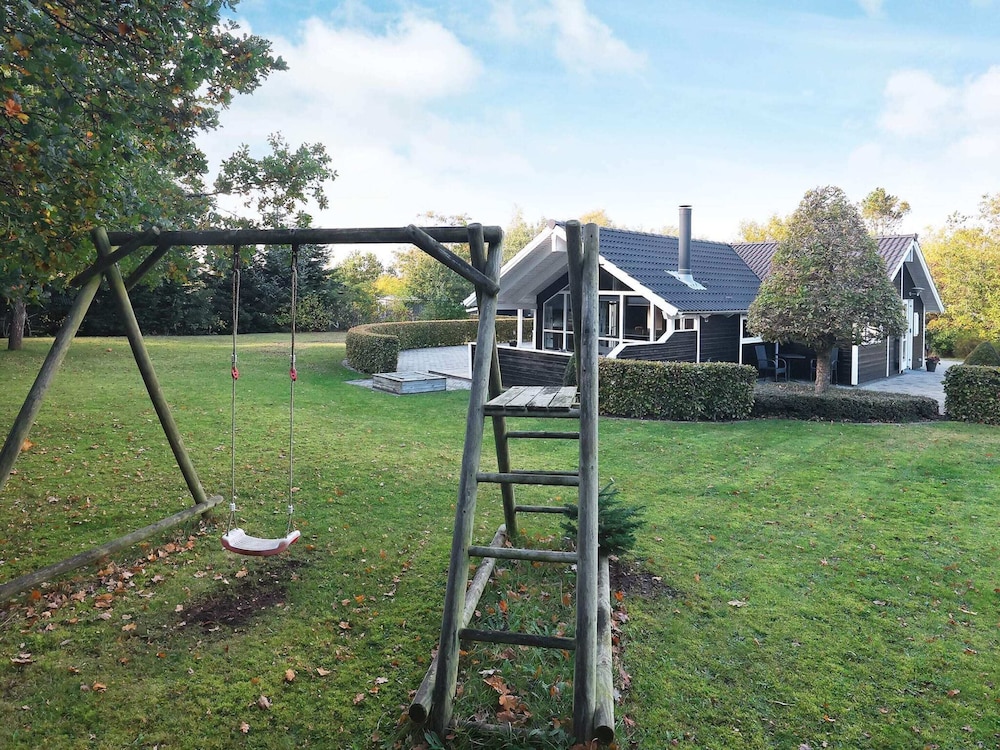 5 Star Holiday Home in Logstor