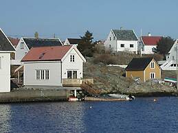 7 Person Holiday Home in Utsira