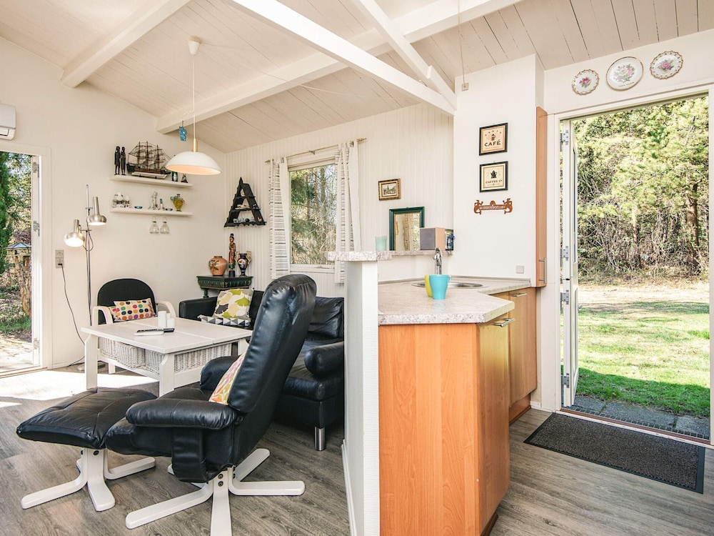 5 Person Holiday Home in Hojslev