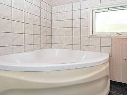 8 Person Holiday Home in Hemmet