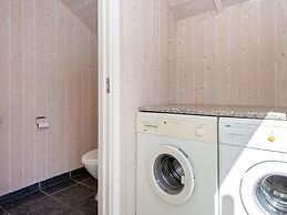8 Person Holiday Home in Hemmet