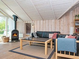8 Person Holiday Home in Hemmet