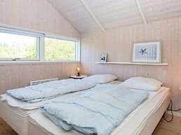 8 Person Holiday Home in Hemmet