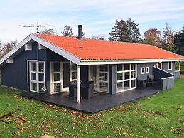 4 Star Holiday Home in Humble