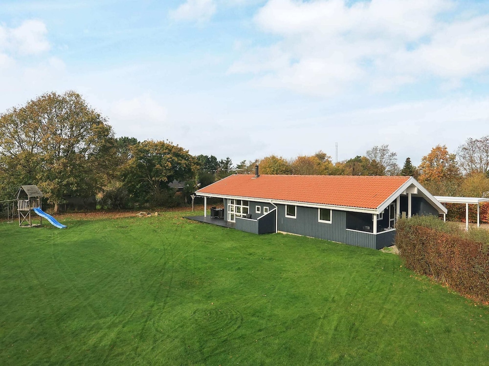 4 Star Holiday Home in Humble