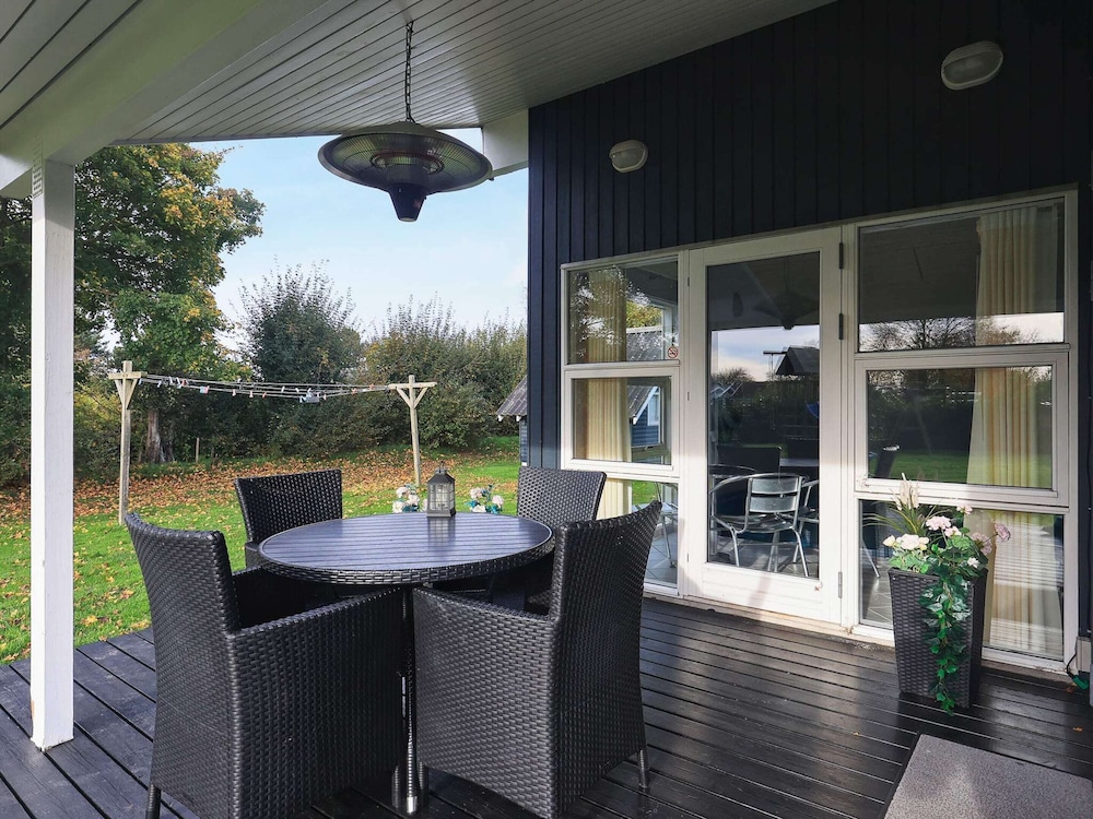 4 Star Holiday Home in Humble