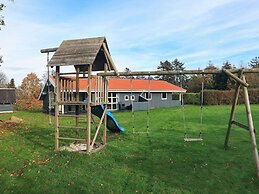 4 Star Holiday Home in Humble